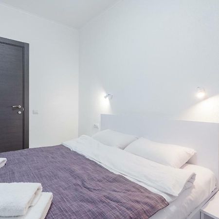 SkyHome na Nauky Kijów Zewnętrze zdjęcie